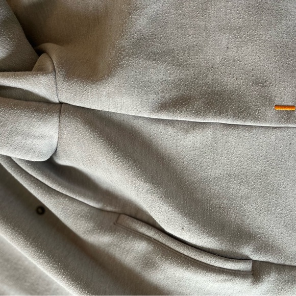 Lucy Activewear Snap Closure Lux Fleece Wrap - Light Grey-Has Pockets,Flattering - Picture 11 of 11